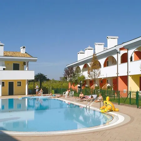 Daire Adorable With Swimming Pool Bibione
